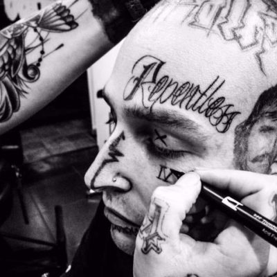 Face (Ta)2 Face, gezichtstattoos