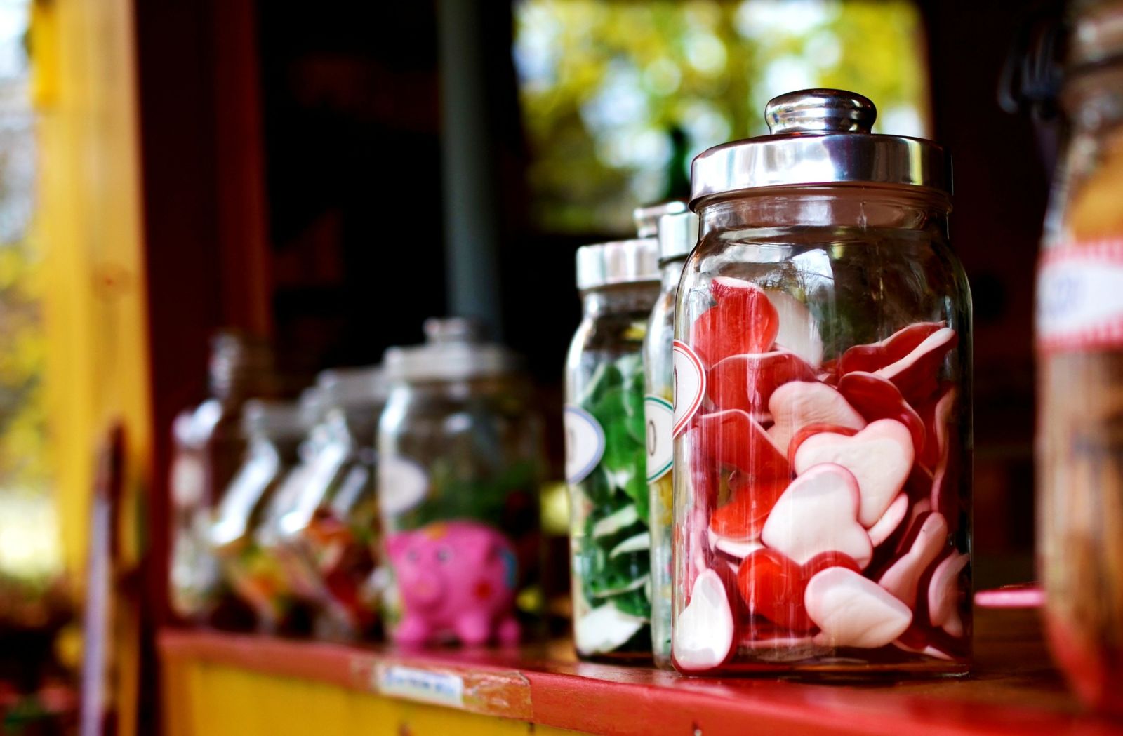 This is why you want to snack after dinner!