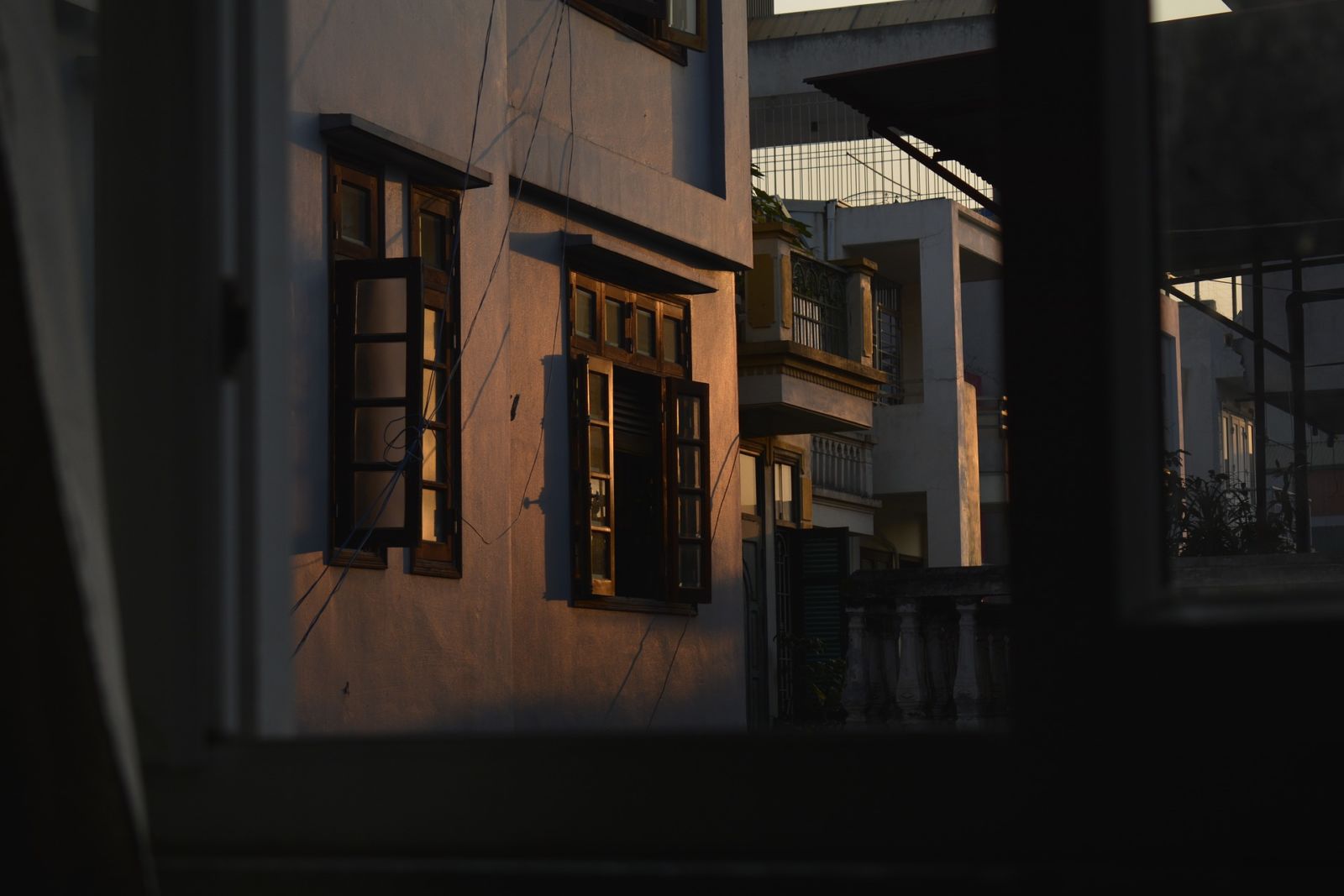 sunny-morning-2351165_1920